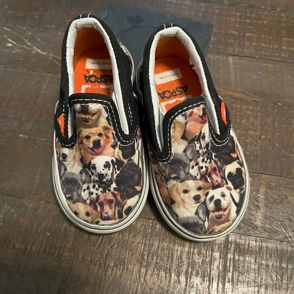 Vans X Aspca Dog slip ons - Picture 6 of 7